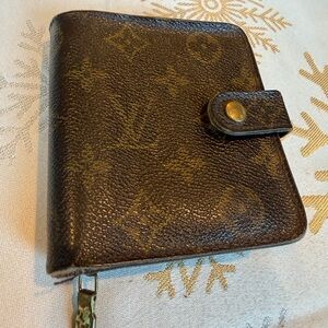 Louis Vuitton Monogram Brown Key Holder